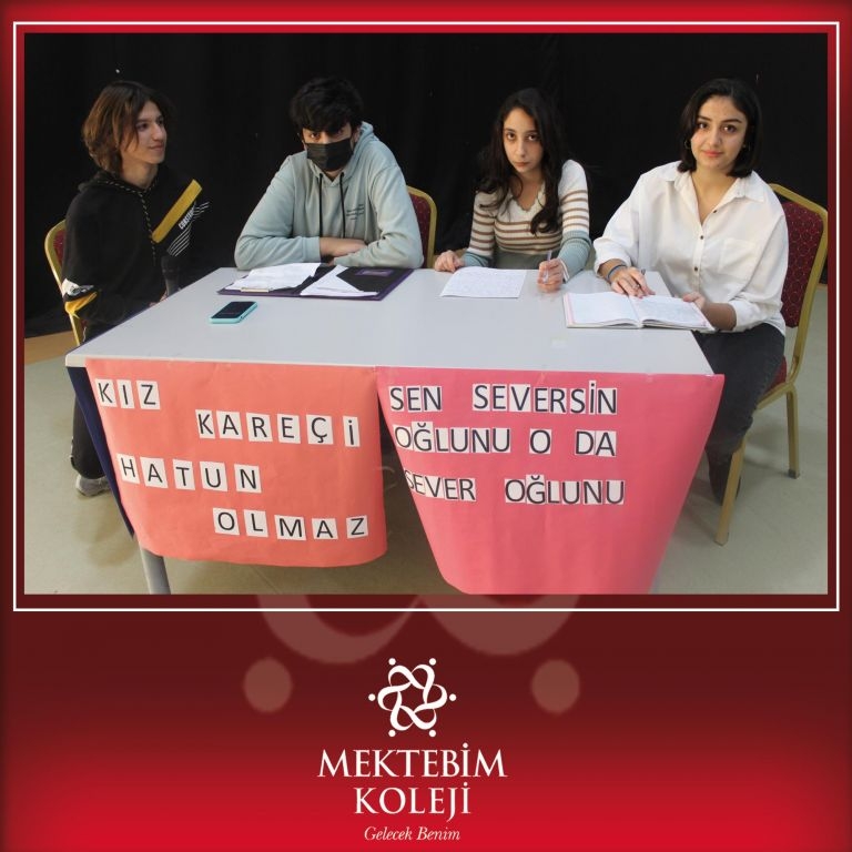 Mektebim Kolejinde Lise Öğrencilerimizle Münazara Yarışmaları  