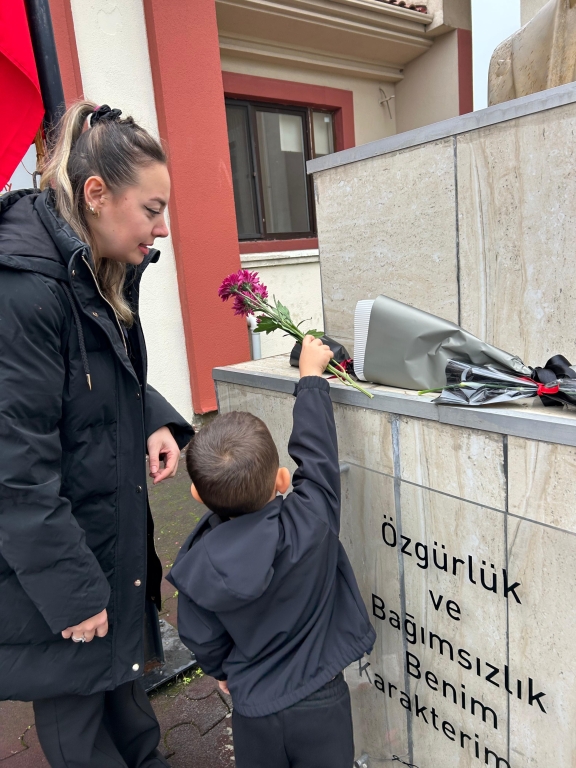 10 KASIMDA ATA'MIZI SEVGİ,SAYGI VE ÖZLEMLE ANDIK.